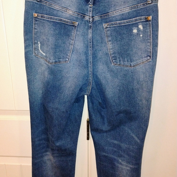Judy Blue Distressed Skinny Jeans - Blue - Picture 7 of 8